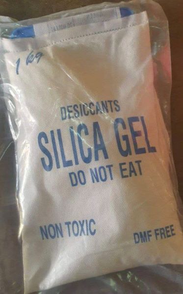 Gói hút ẩm silica gel 1kg - Công Ty TNHH Thương Mại Xuất Nhập Khẩu Integrated An Thịnh